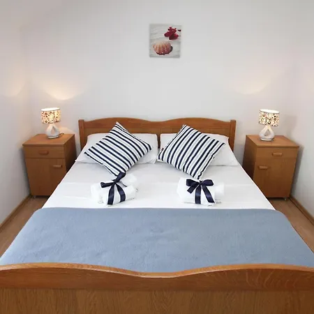 Apartment Antonia Trogir