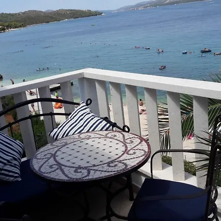 Antonia - 5 M From Sea Trogir